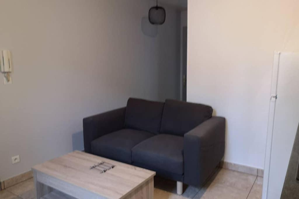 דירות Périgueux Ravissant T2 Entierement Renove A 300 M De La Gare מראה חיצוני תמונה